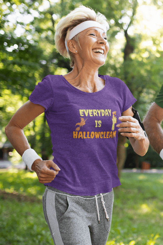 Every Day is Hallowclean, Savvy Cleaner Funny Cleaning Shirts, Women's Comfort T-Shirt