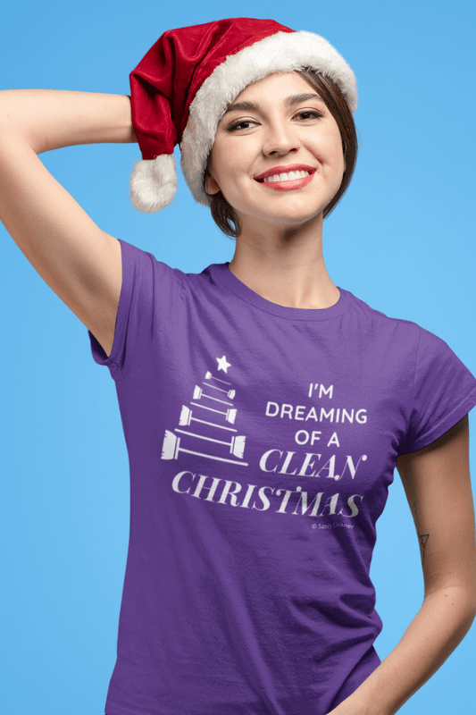 I Am Dreaming of a Clean Christmas, Savvy Cleaner Funny Cleaning Shirts, Women's Comfort T-Shirt