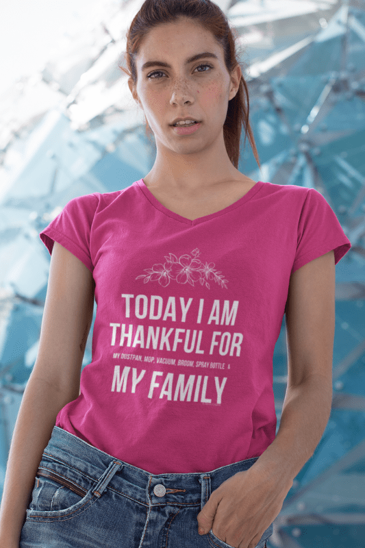 I Am Thankful Savvy Cleaner Funny Cleaning Shirts Women's Premium V-Neck T-Shirt