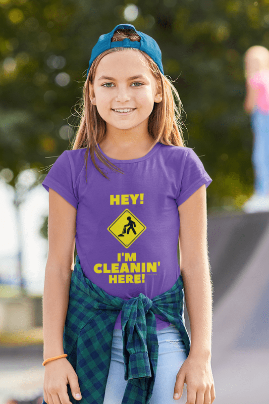 I'm Cleanin Here, Savvy Cleaner Funny Cleaning Shirts, Kids Premium T-Shirt