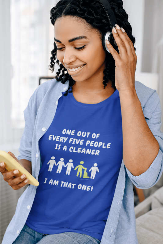 One Out of Every Five Savvy Cleaner Funny Cleaning Shirts Women's Boyfriend T-Shirt
