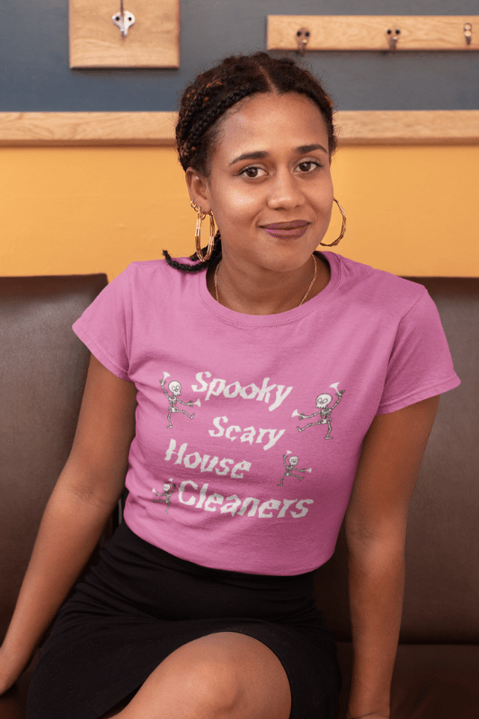 Spooky House Cleaners Savvy Cleaner Funny Cleaning Shirts Women's Comfort T-Shirt