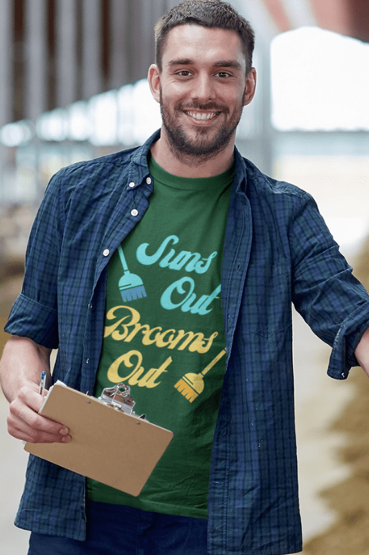Suns Out Brooms Out, Savvy Cleaner Funny Cleaning Shirts, Classic T-Shirt